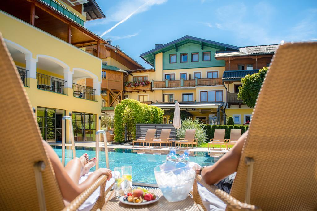 Hotel Brueckenwirt Санкт-Йохан Экстерьер фото